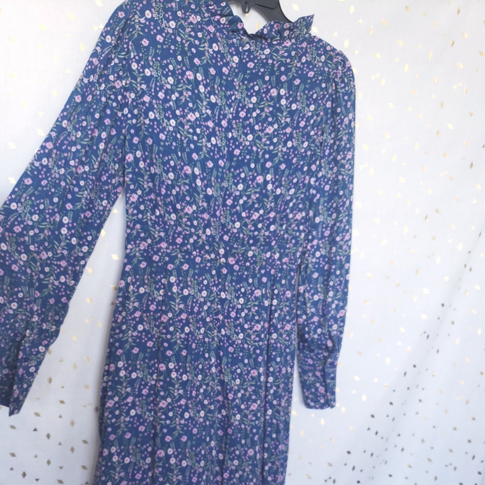 Dress - Picture 3 of 5